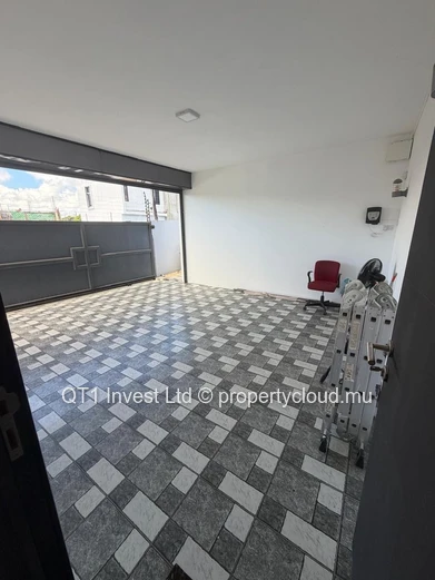 Stunning modern villa un Grand Baie