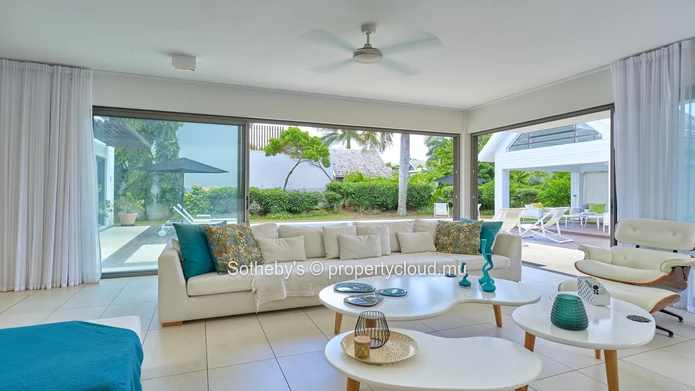 Villa Bluewave