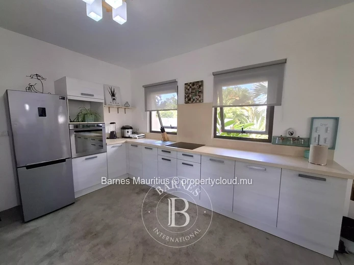 GROS BOIS - Single-Storey Home with Mezzanine - 200 m²
