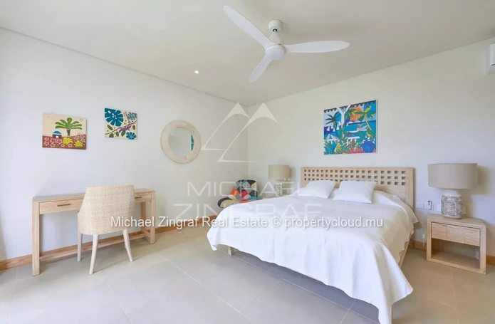 4-Bedroom Villa in a Secure Residence Grand Bay