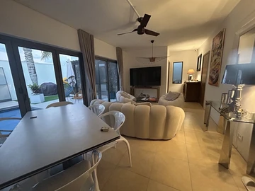 3 Bedroom Villa