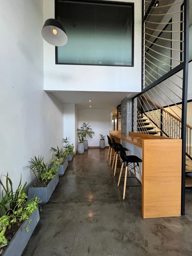 Bureaux à louer à Pointe aux Canonniers – 160m² lumineux et spacieux