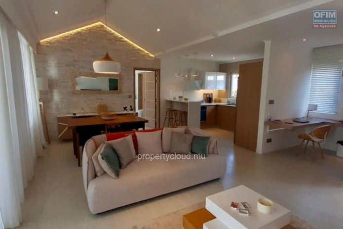 A vendre une villa accessible à l'achat aux étrangers donnant le droit au permis de résidence permanent pour toute la...