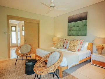 Townhouse, Duplex de 3 Chambres