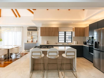 4 Bedroom Villa