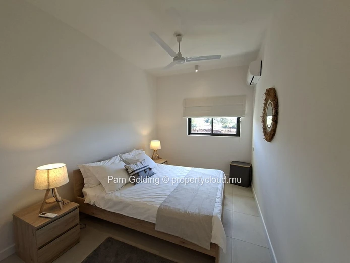Bel appartement de 2 chambres à Beau Plan Smart City