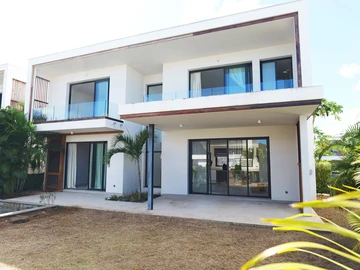 3 Bedroom Villa
