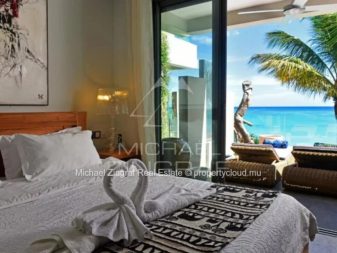 Elegant 2-Bedroom Beachfront Apartment in Pereybere