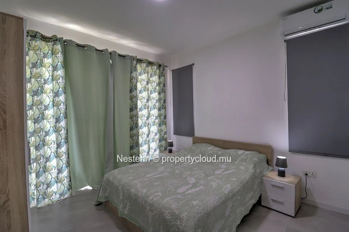 Maison de plain-pied 3 chambres avec jardin, au calme 