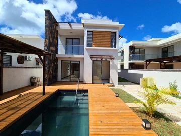 4 Bedroom Villa