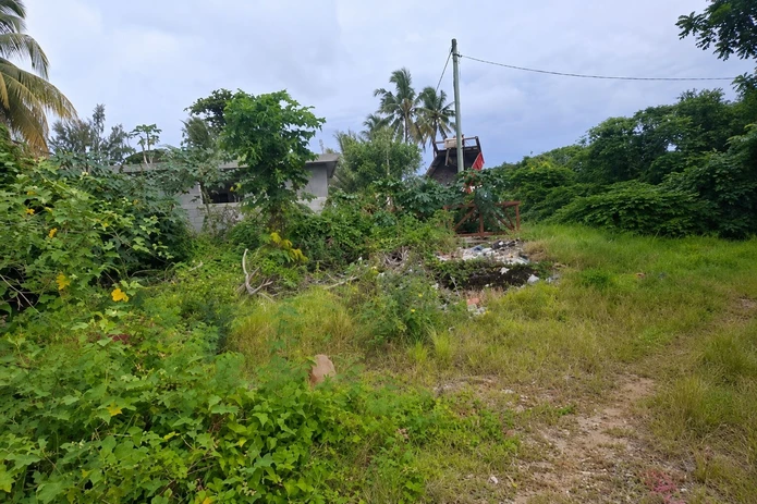 Terrain à vendre à Baie Du Tombeau - Bonne opportunité