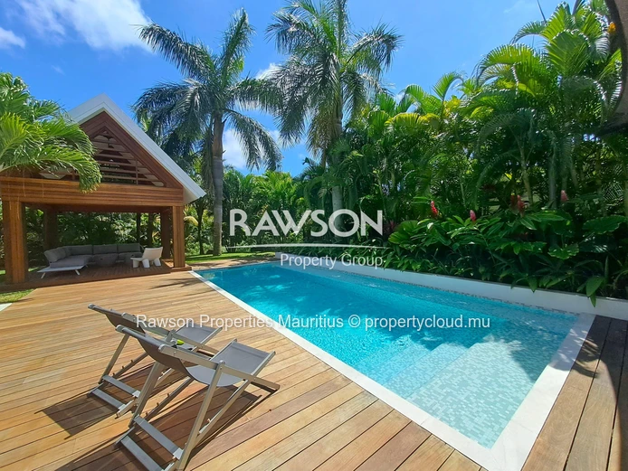 Villa 4 Chambres | Piscine | Golf Estate | Scs | Accessible Aux Étrangers | €