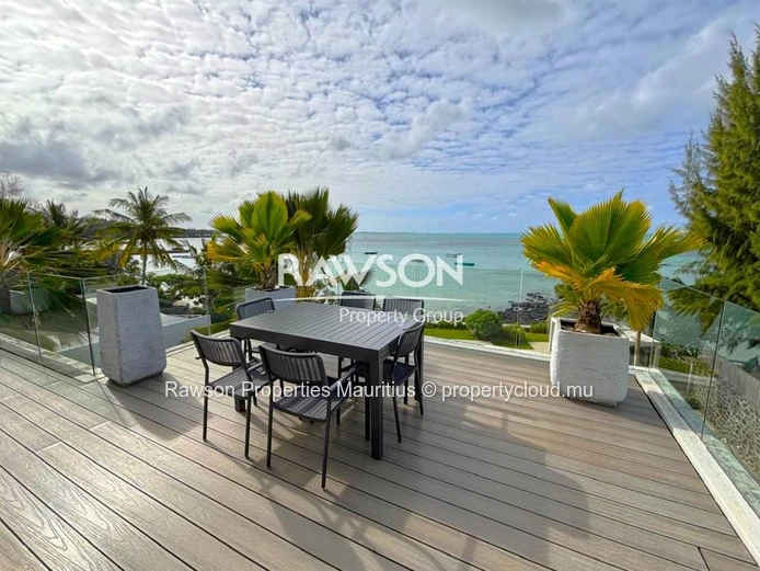Penthouse Magnifique À Vendre Sur La Plage