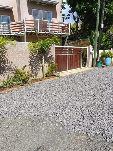 Fully Furnished Villa with Swimming Pool for Sale in Pereybere