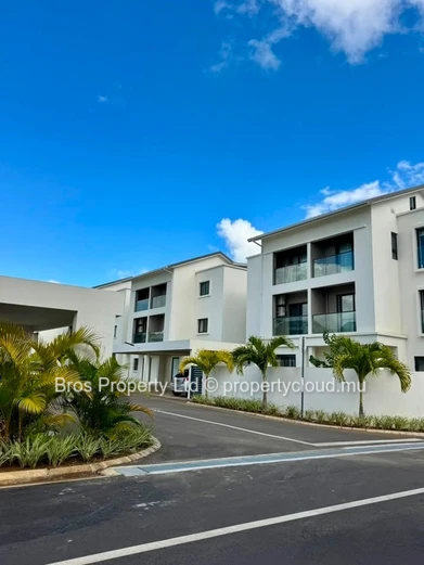 Rs 60,000/Month | Modern 1-Bedroom Apartment for Rent in Riverpark, Trianon