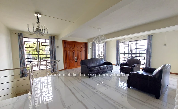 CANDOS: Maison luxueuse de 4 chambres