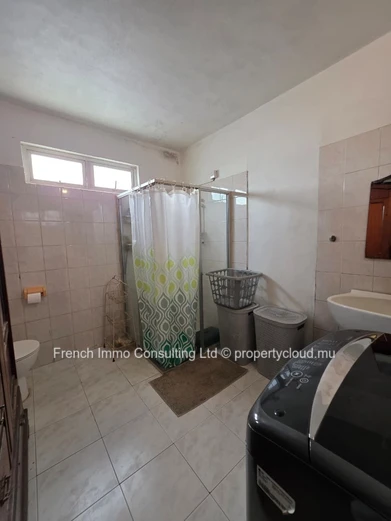 Maison au style mauricien, en vente locale a pereybere