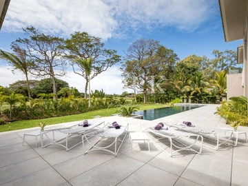 4 Bedroom Villa