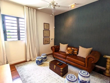 5 Bedroom Villa