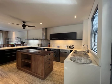 Townhouse, Duplex de 3 Chambres