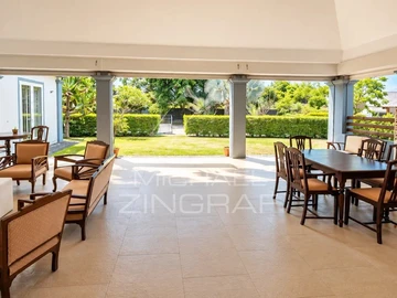 4 Bedroom Villa