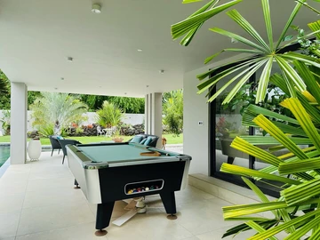 4 Bedroom Villa