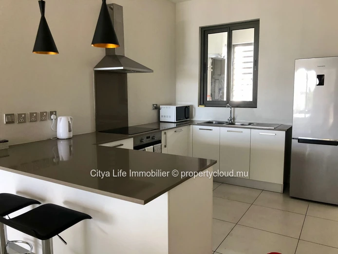 Appartement moderne et bien conçu à louer.