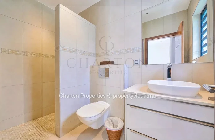 Villa de 4 chambres en suite à Péreybère - Élégance insulaire et volumes d’exception