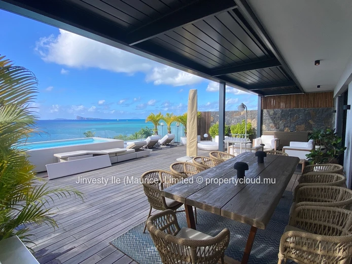  Luxury 4-Bedroom Duplex Penthouse – Sea View – Pointe Aux Canonniers / Grand Baie – Mauritius