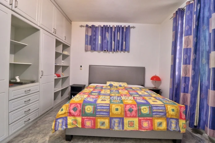 Logement pour salariés étrangers ou espace bureau avec 7 chambres