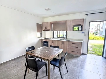 2 Bedroom Townhouse, Duplex