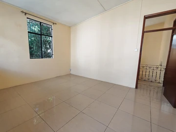 Maison de 5 Chambres
