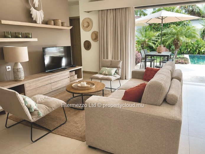 RES Villa for Sale – Clos du Littoral, North Mauritius | 3 Suites | €699,000