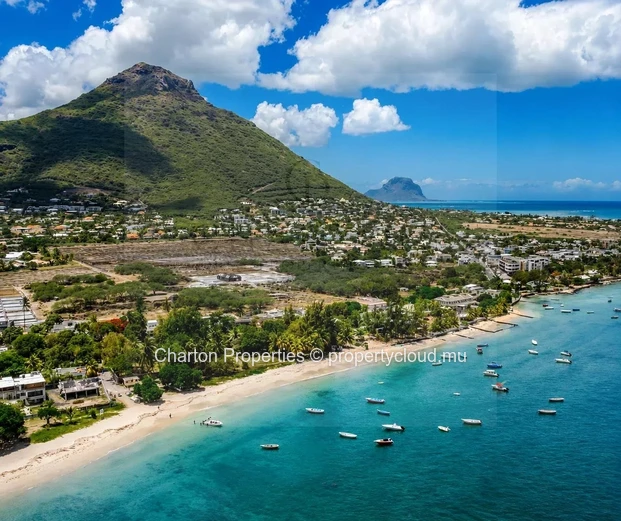Luxury 3-bedroom apartment with panoramic ocean views - La Tourelle, Tamarin