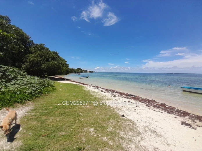 Villa individuelle en bord de mer à vendre à Pointe aux Sables