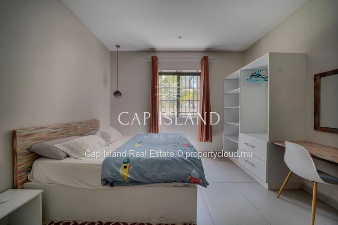 Appartement 3 chambres en première ligne pieds dans l’eau