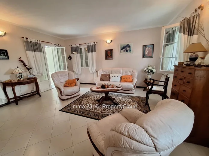 Maison / Villa - 5 chambres - Flor00e9al - Ref. MA98113VE