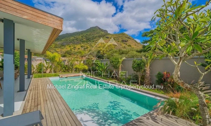 Exceptional Villa in the Heart of Nature in Rivière Noire