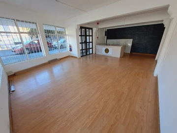 Office for rent in Quatre Bornes.