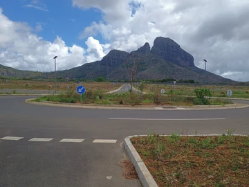 Commercial Land