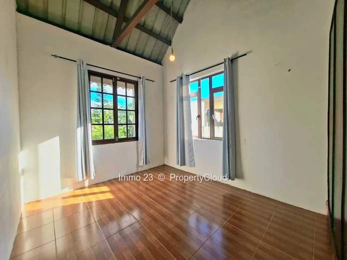 Houses / Villas - 3 bedrooms - Moka
