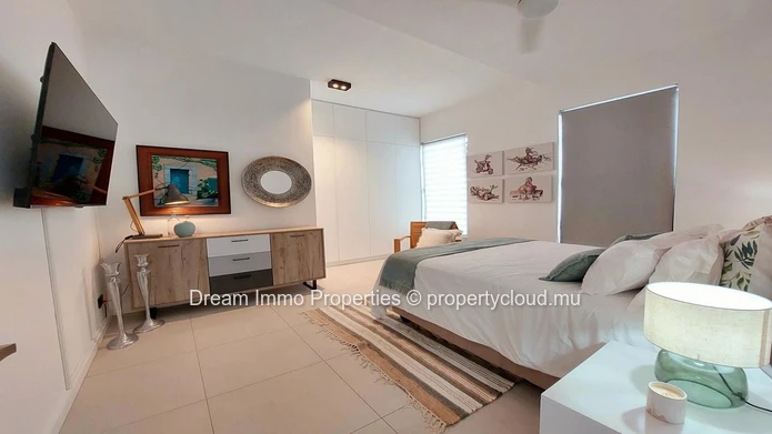Price Drop! Stunning Mountain And Sea Views! Penthouse With Private Rooftop In Tamarin – Mauritius