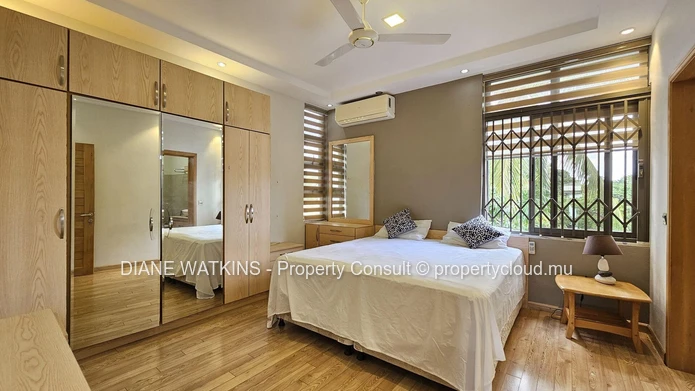 4-bedroom house for sale in Beau Bassin 