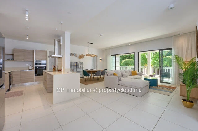 Luxury Apartment with Pool in Péreybère, Grand Baie - Fully Furnished and Close to Amenities - Only 550K€
