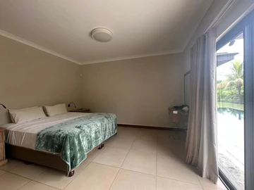 4 Bedroom Villa