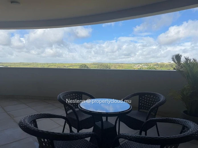 Spacious 3-Bedroom Apartment with Stunning Terrace Views