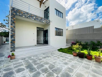 4 Bedroom Villa
