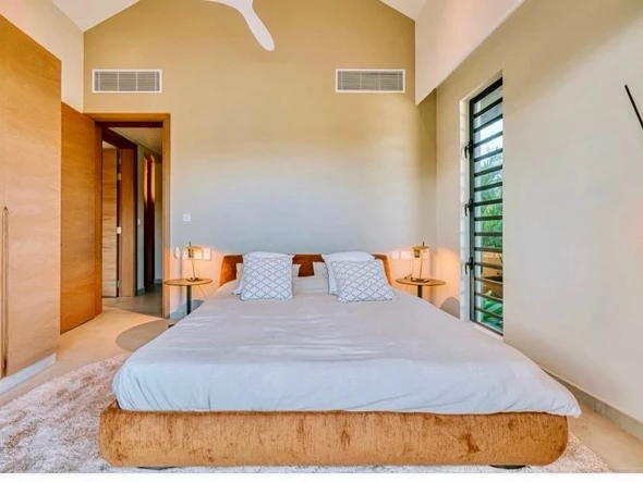 4 Bedroom Villa