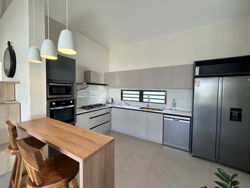 4 Bedroom Villa