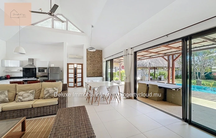 4 Bedroom Villa with Pool & available to foreigners